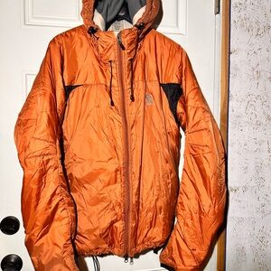 Men's insulated Mountain Performance Jacket
